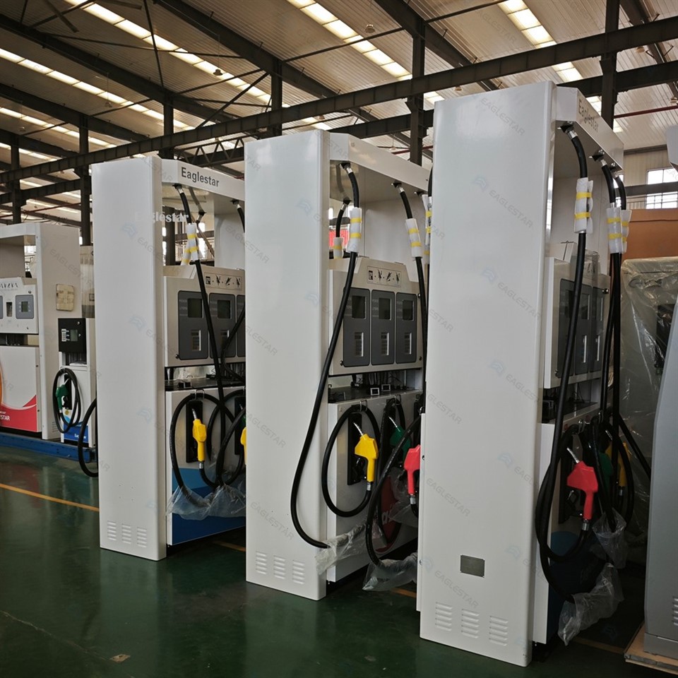 Gasoline Fuel Pump With Filling Station high quality